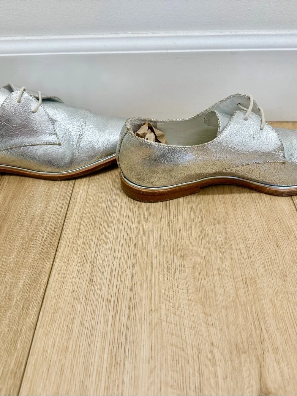 Veronique Branquinho Silver Lace-Up Flats / Oxford Shoes